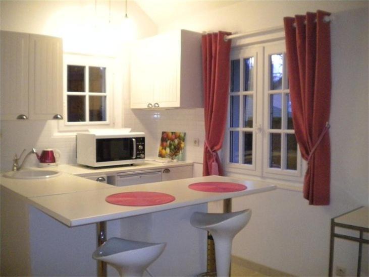 Aux Marguerites Villa Sainte-Genevieve-les-Gasny Kamer foto
