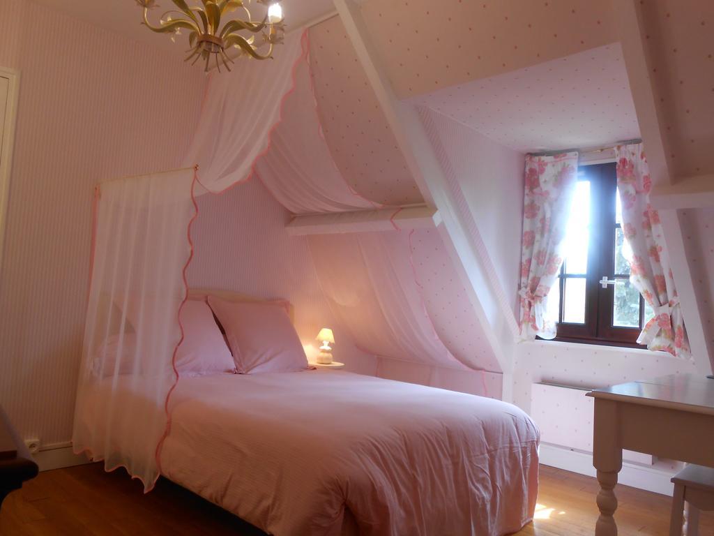 Aux Marguerites Villa Sainte-Genevieve-les-Gasny Kamer foto