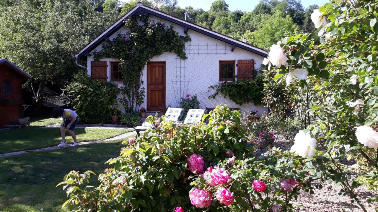 Aux Marguerites Villa Sainte-Genevieve-les-Gasny Buitenkant foto
