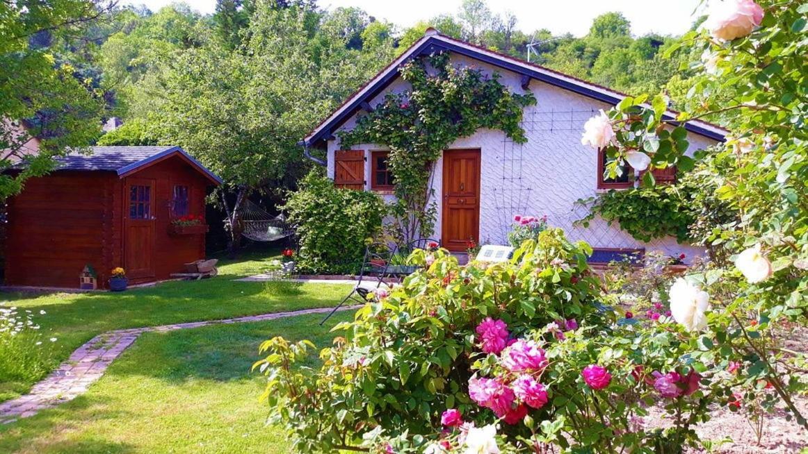 Aux Marguerites Villa Sainte-Genevieve-les-Gasny Buitenkant foto