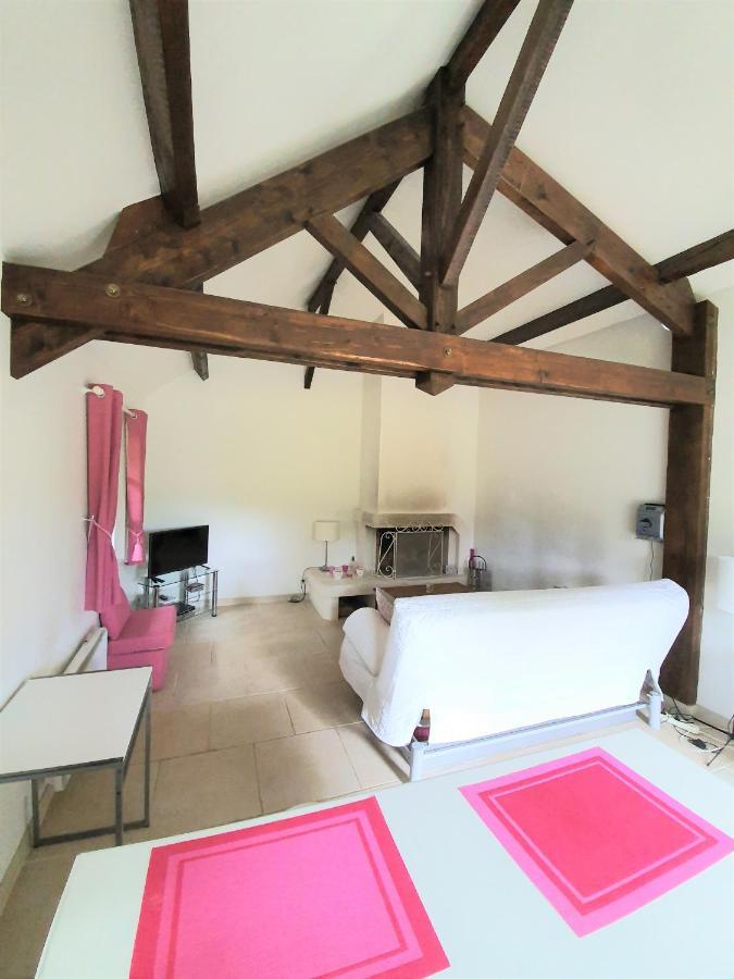 Aux Marguerites Villa Sainte-Genevieve-les-Gasny Buitenkant foto