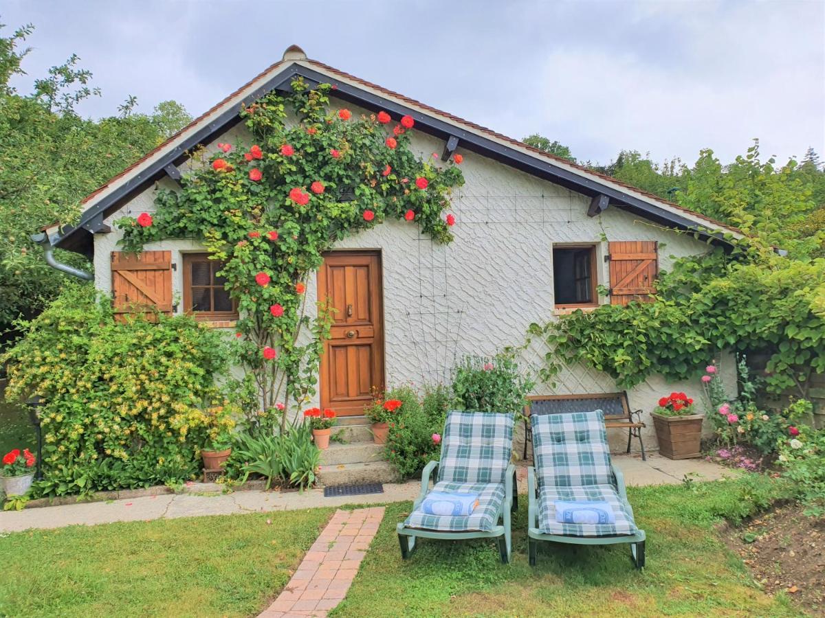 Aux Marguerites Villa Sainte-Genevieve-les-Gasny Buitenkant foto